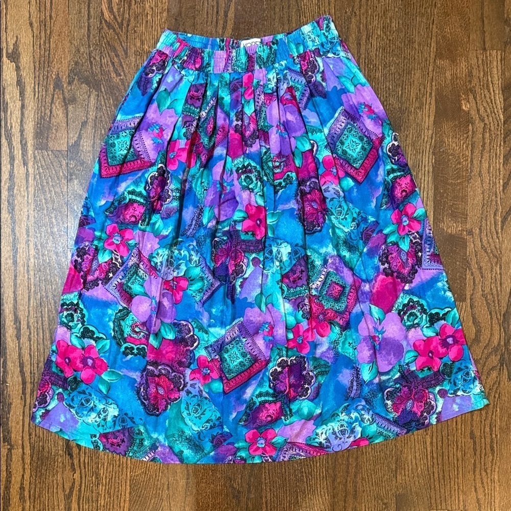 Y2K Vibes Koret A-Line Skirt in Blue and Pink Floral